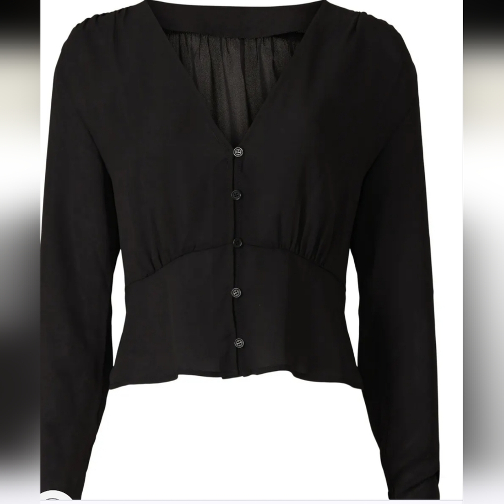 Elegant Button Front V Neck Top by Thakoon X RTR, SZ 8, in excellent condition.